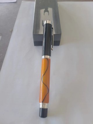 Pluma Estilográfica con Estuche