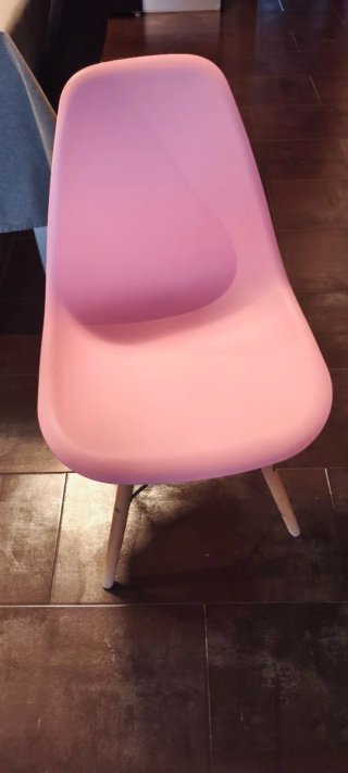 4 Sillas de Comedor (Rosa y Blanca)