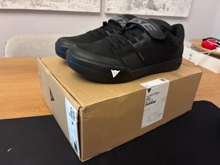 Zapatillas Dainese HG Materia Pro Negras