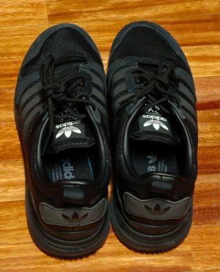 Zapatillas Adidas ZX 700 HD Negras Talla 42.5
