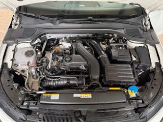 Volkswagen Golf VIII R-line