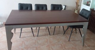 Mesa de Salón de Madera