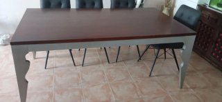 Mesa de Salón de Madera