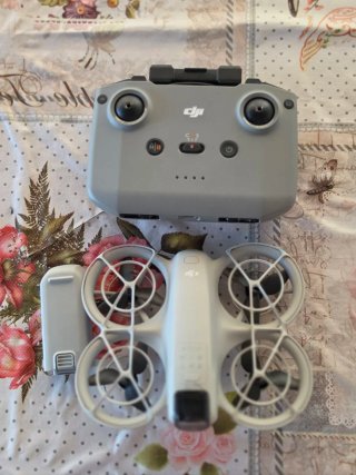 Dron DJI con Mando