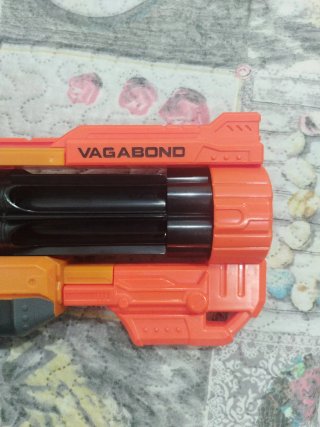 Pistola Nerf Vagabond Naranja.