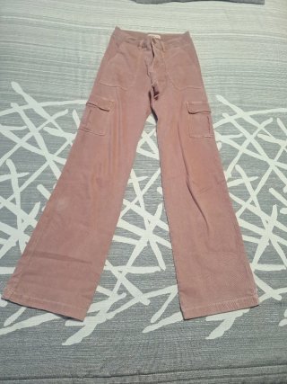 Pantalón Brownie recto talla 34 con bolsillos
