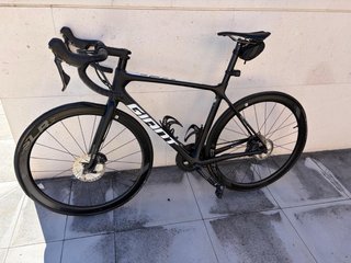 Bicicleta Giant TCR Advanced Pro Disc