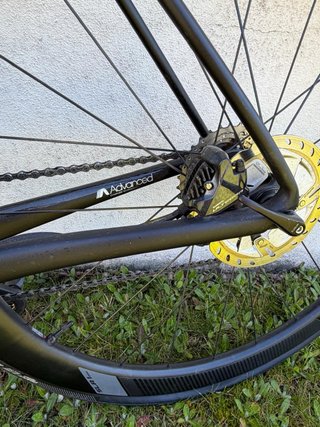 Bicicleta Giant TCR Advanced Pro Disc