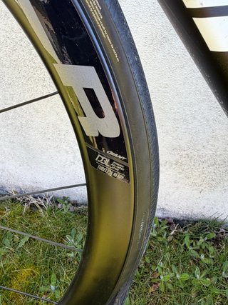 Bicicleta Giant TCR Advanced Pro Disc