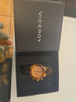 Reloj Viceroy Tortoise Dorado y Marrón