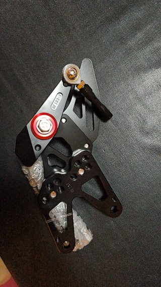 Estriberas Arashi BMW S1000RR / HP4 (Nuevas)