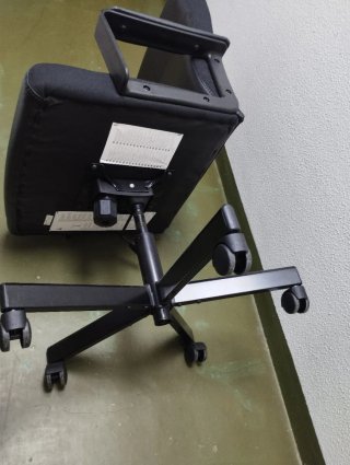 Silla de Escritorio Giratoria Negra