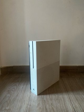 Xbox One S Blanca