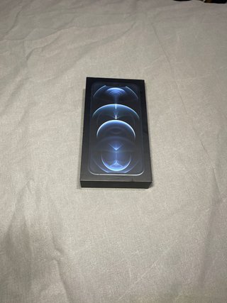 Caja iPhone 12 Pro Max
