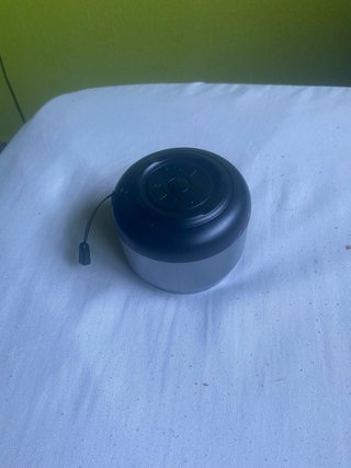 Altavoz Bluetooth Portátil marca lenovo