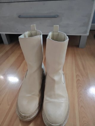 Botines Blancos Impermeables C&A