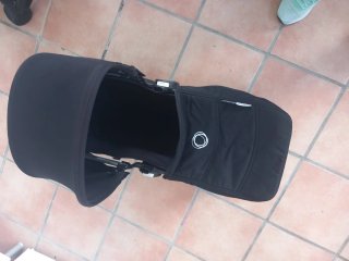 Carro Gemelar Negro