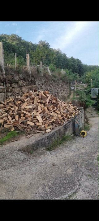 Leña Rachada para Chimenea o Caldera