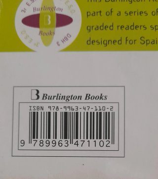 Varios libros juveniles.