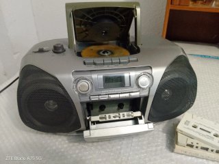 Radio CD Aiwa CSD-TD10 Plata/Gris.