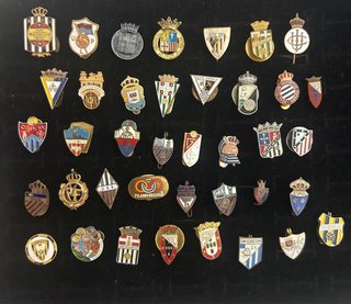 Insignias pins Fútbol Antiguos Precio unidad 10€