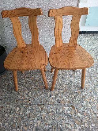 Rinconera de Madera Maciza