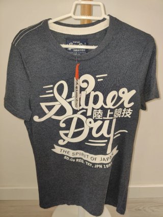 Camiseta SuperDry