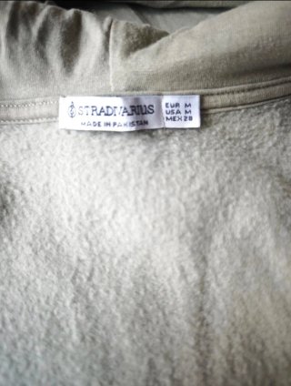 Sudadera Cropped verde claro Stradivarius