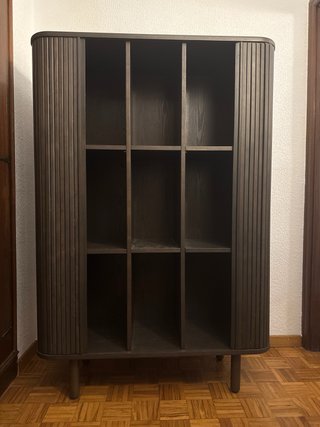 Aparador alto Maile Kave Home madera