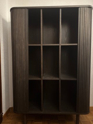 Aparador alto Maile Kave Home madera