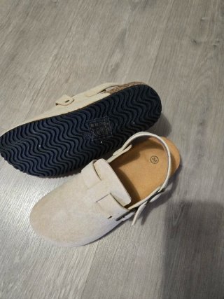 Sandalias Beige Talla 36 sin estrenar
