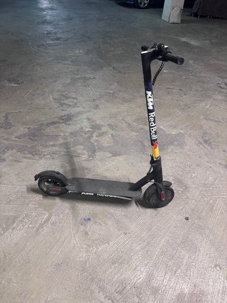 Patinete Eléctrico Xiaomi KTM Red Bull