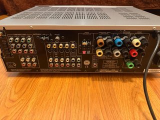 Amplificador Onkyo TX-SR503 y Home Cinema JBL