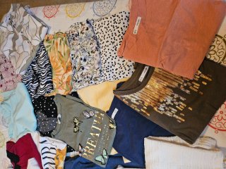 Lote de ropa variada