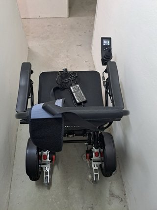 Sedia a rotelle elettrica Teyder SPA Pro pieghevole