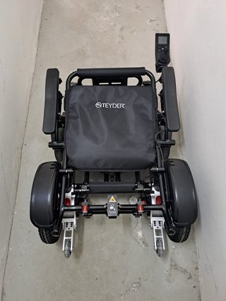 Sedia a rotelle elettrica Teyder SPA Pro pieghevole