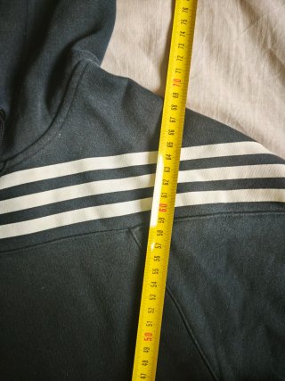 Sudadera Adidas Negra con Rayas Blancas