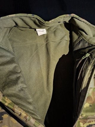Forro polar militar camuflaje talla XL