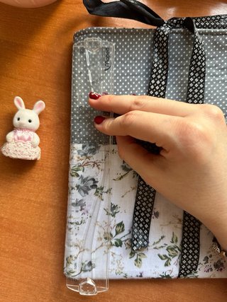 Funda de libro con bolsillo y ebook