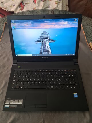 Ordenador portátil Lenovo B50-30 8GB RAM 240GB SSD