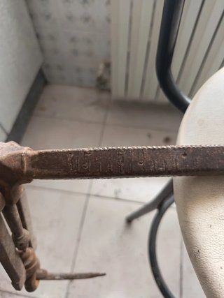 2 Básculas Romanas Antiguas