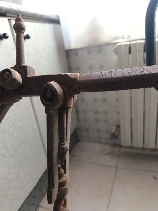 2 Básculas Romanas Antiguas