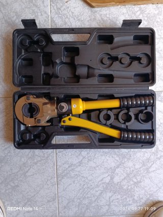 Herramienta Prensadora Multicapa