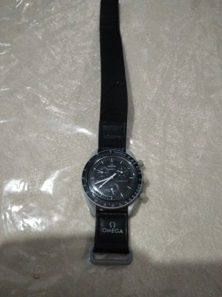 Reloj Omega x Swatch MoonSwatch
