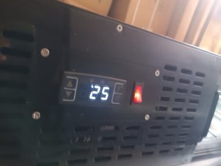 Nevera de Tapas con 4 Bandejas