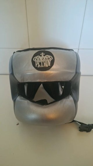 Casco de Boxeo con Barra El Zar Petrov Talla S