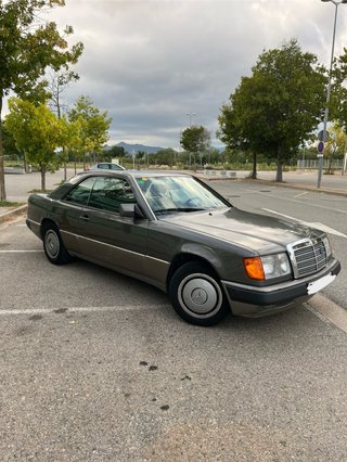 Mercedes-Benz 300ce 1990