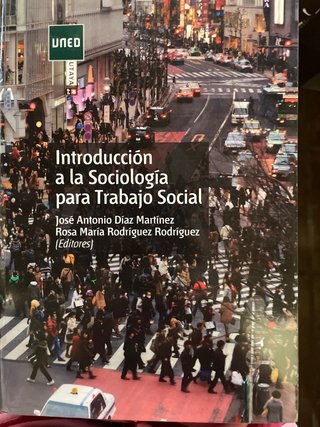 Introducción a la sociología para trabajo social