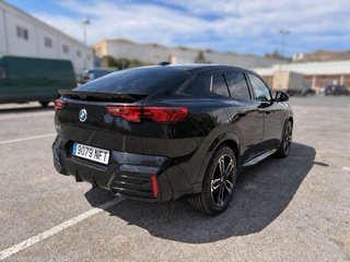 BMW iX2 xDrive30 M Sport
