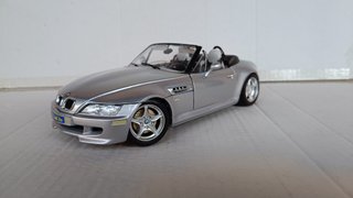 1/18 MODELLO AUTO BMW ROADSTER CABRIO BURAGO